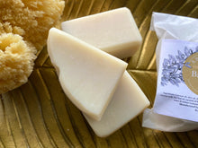 Load image into Gallery viewer, Bay leaf soap bar (sample size)
