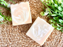 Load image into Gallery viewer, Spring Blossom soap bar
